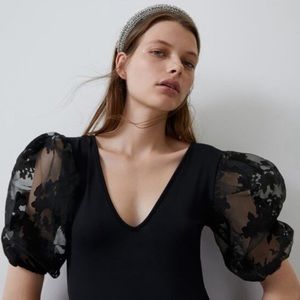 Zara Small bodysuit with lace balloon sleeves